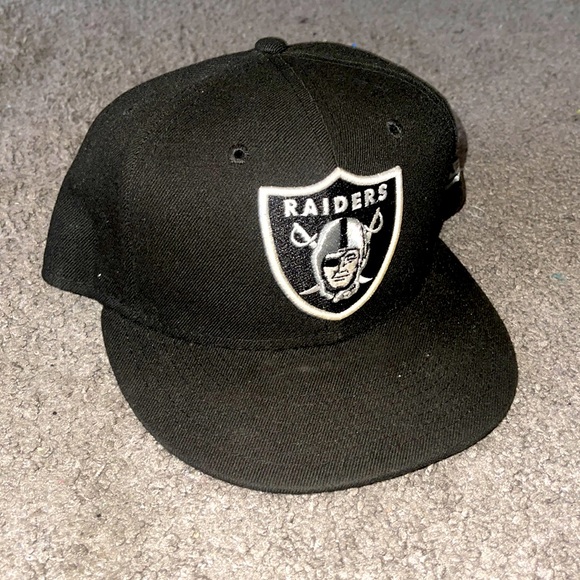 New Era Raider Cap size 7 1/4 worn - Picture 1 of 3
